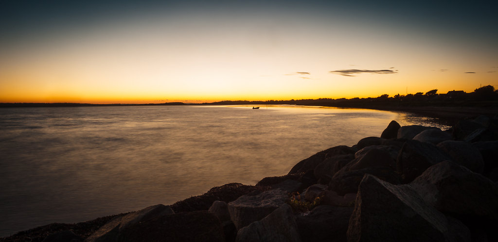 After sunset, fishing boat, Gjøl 